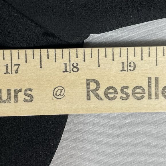 BCBGeneration D-Ring Wrap Top Women’s Medium Black Basic Dark Academia Corpcore - Picture 10 of 16